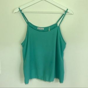 VEUC mint and white tank top
